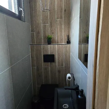 Ohuta-barn Vendeghaz Case de vacanță Parád