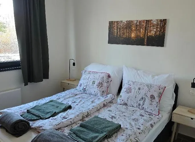 Semesterbostad Ohuta-barn Vendeghaz Parád